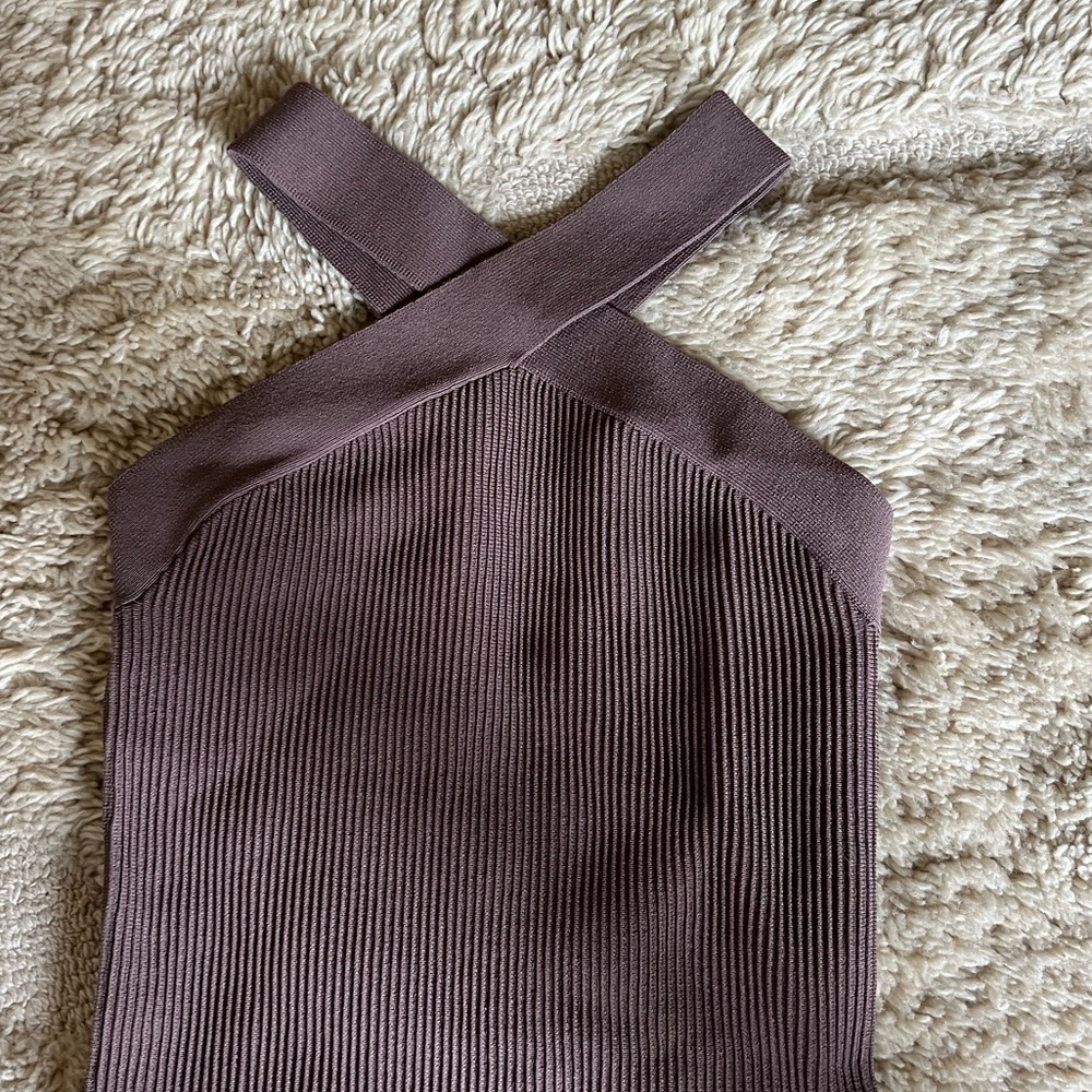 Aritzia Sculpt Babaton Ribbed Knit Dress - Picture 3 of 8